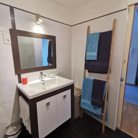 En Avec Jacuzzi Béziers